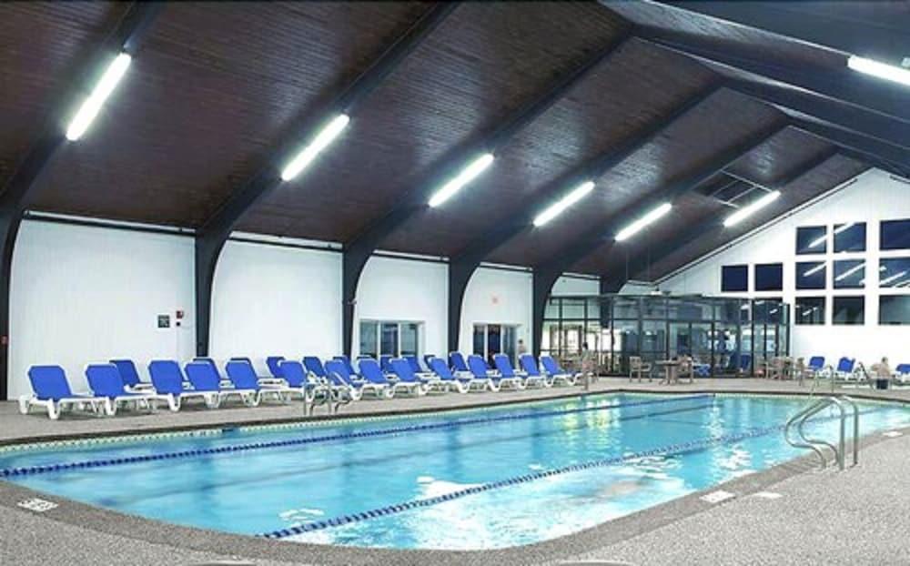 Resort & Conference Center At Hyannis Exterior photo